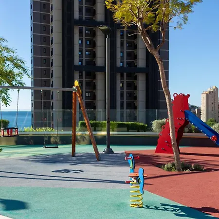 Intempo By Holuxe - 176 - 17th Floor *