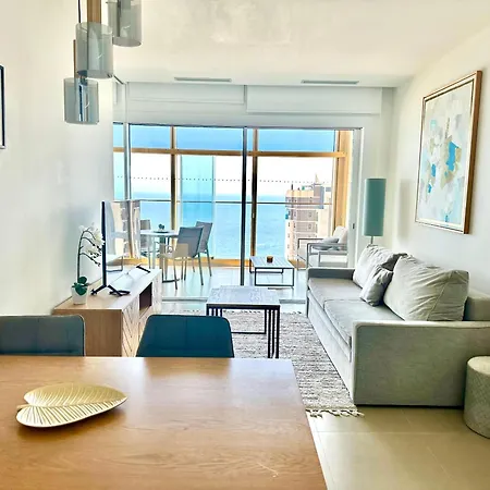 Intempo By Holuxe - 176 - 17th Floor